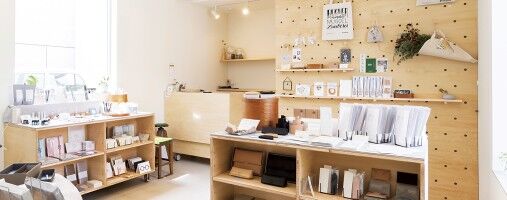 【富山オープン情報】富山市花水木通りに日々の暮らしに寄り添う、文房具と雑貨のお店がオープン！