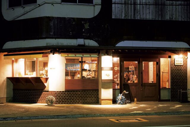 【富山の新しいお店】昼はカフェ、夜はバーとしてスタイルを変える、おしゃれなお店をご紹介