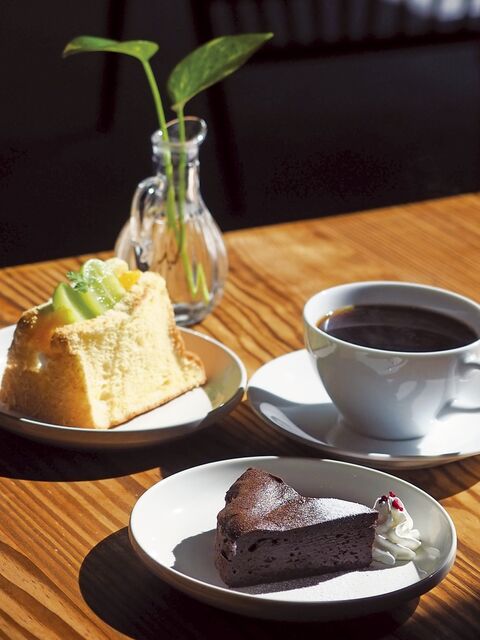 【富山オープン】チョコスイーツがおいしいカフェ「umezawa coffee」
