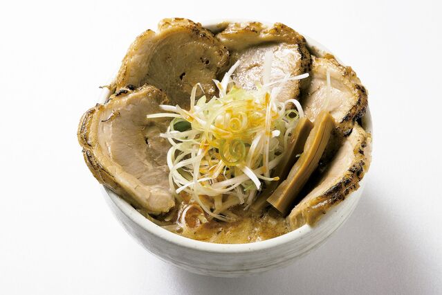 【富山のラーメン】濃厚なスープと麺『らーめん　キラリ』の最強タッグ