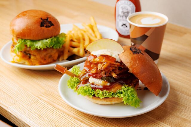 【富山グルメ】遊び心満載のハンバーガー屋さん『ショーグンバーガー 魚津』が魚津市にオープン