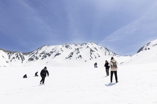 【富山で日帰り旅】「雪の大谷」に魅了される豪雪地帯の５つのスポット～立山黒部アルペンルート～