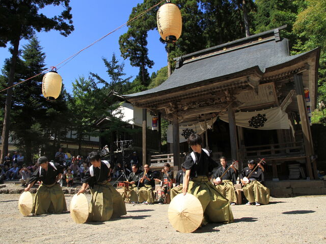 【富山イベント】南砺市で『五箇山麦屋まつり』『こきりこ祭り』が開催