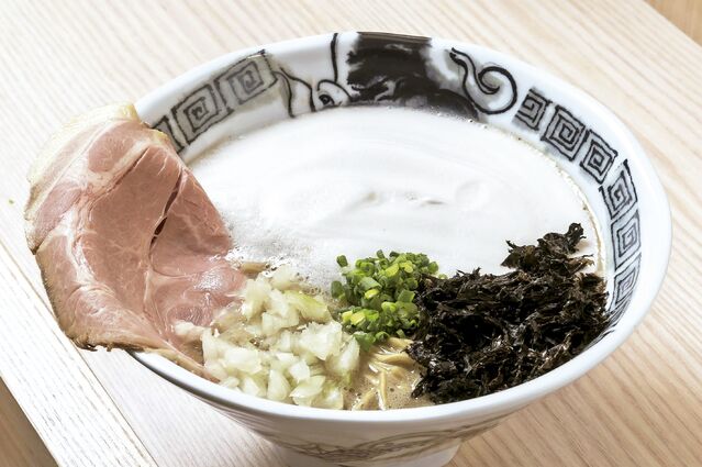 【富山のラーメン】一昼夜以上かける煮干しスープ『RAMEN spartan Z』