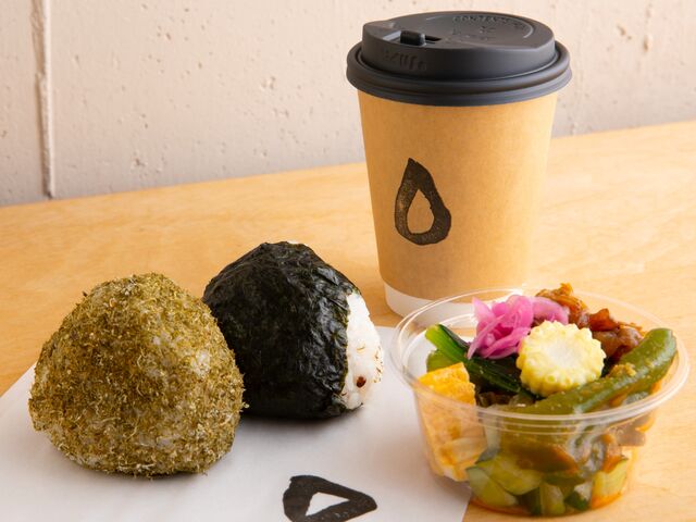 【富山グルメ】おにぎりのテイクアウト専門店『おにぎりスタンド あめあがる』が高岡市にオープン