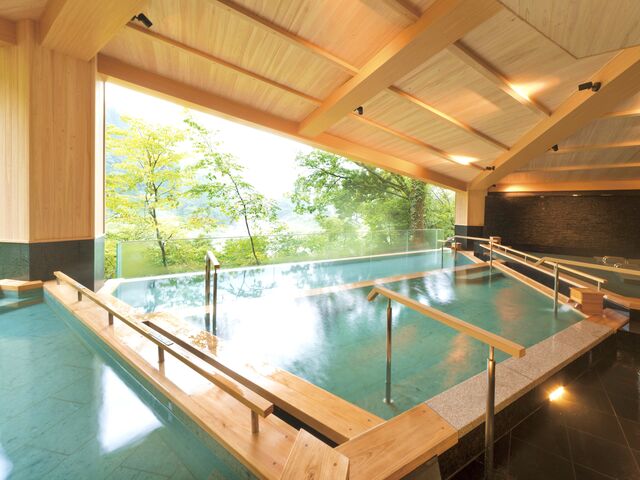 【富山の日帰り温泉】近くて旅情が味わえる　黒部市『黒部・宇奈月温泉 やまのは』
