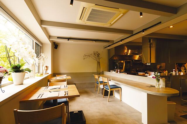 105630_08.jpg 105630_08.jpg