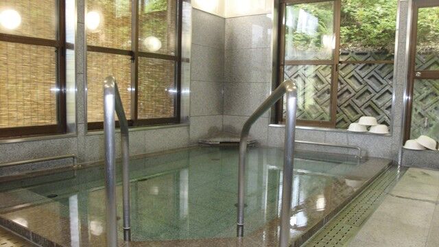 105663_05.jpg 105663_05.jpg