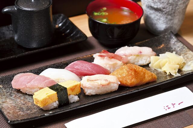 105672_05.jpg 105672_05.jpg