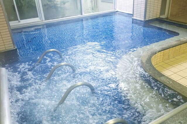 105676_02.jpg 105676_02.jpg