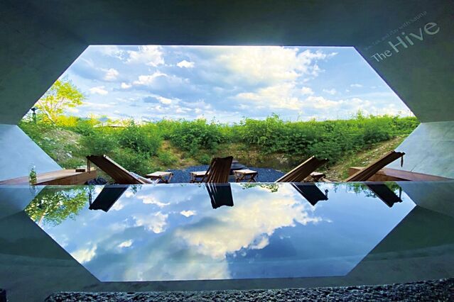 105731_03.jpg 105731_03.jpg