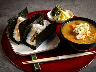 【富山グルメ】1日のはじまりにぴったり『足軽おにぎり』が富山市にオープン