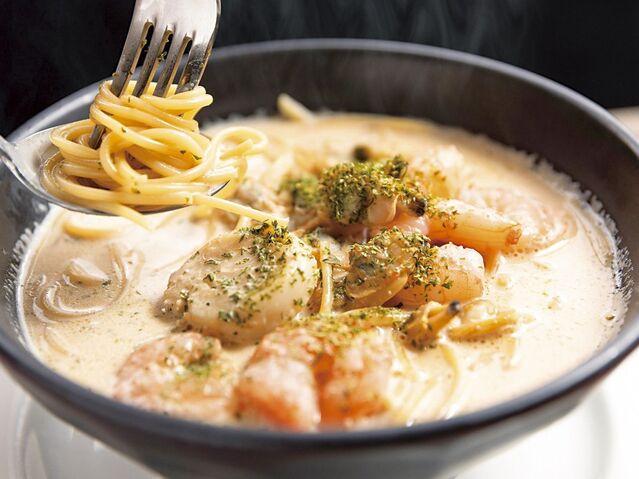 【富山のローカル街めぐり】運河と緑が広がる「富山市 環水公園周辺」エリア