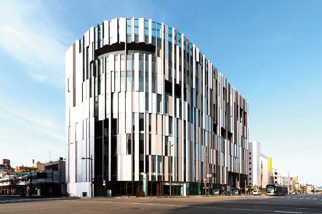 105804_08.jpg 105804_08.jpg