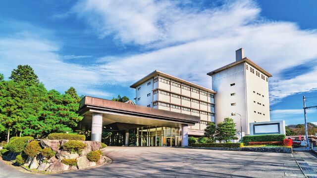 105816_08.jpeg 105816_08.jpeg