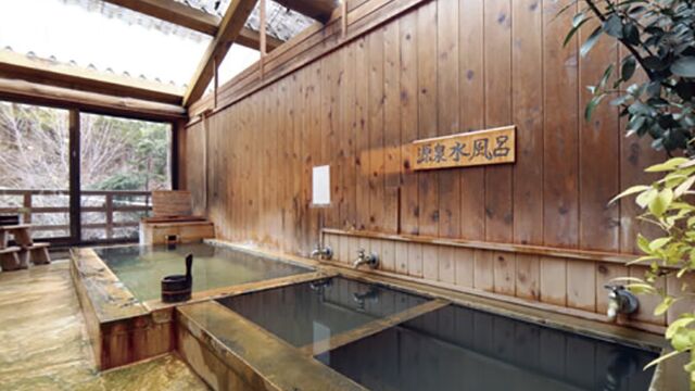 105826_06.jpg 105826_06.jpg