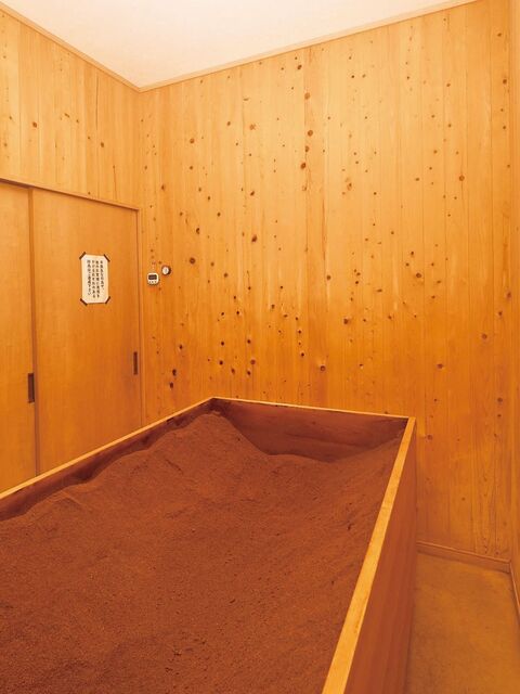 105898_12.jpg 105898_12.jpg
