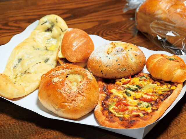 【富山グルメ】日常に小さな幸せを添えてくれる『ベーカリー＆ドッグカフェ ピノピノ』が魚津市にオープン